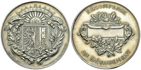 Genf, AR Medaille 1909, Conseil d'Etat 

Schweiz, Genf /Genève. AR Medaille 1909 (45 mm, 40.38 g), Conseil d'Etat pour Dévouement.

Selten. Gutes ...