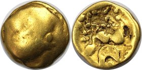 Keltische Münzen, BELGICA. ANONYM. AV-1/4 Stater 3./frühes 2. Jahrhundert v. Chr, 1,97 g. Stilisierter Kopf r. // Stilisiertes Pferd r., darunter Halb...