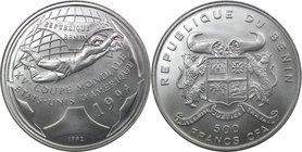 Weltmünzen und Medaillen, Benin. "1992 WM-Fußball". 500 Francs 1992, Silber. 0.39 OZ. KM 3. Stempelglanz