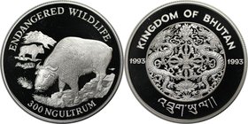 Weltmünzen und Medaillen, Bhutan. Bedrohte Tierwelt, Takin. 300 Ngultrums 1993, Silber. 0.94 OZ. KM 67. Polierte Platte