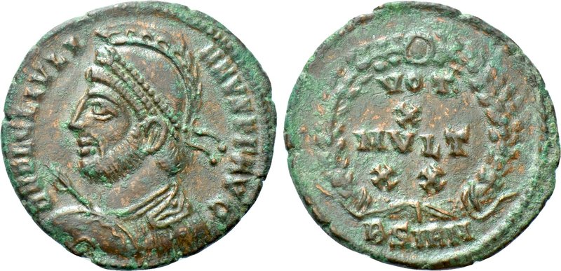 JULIAN II APOSTATA (361-363). Ae. Sirmium. 

Obv: D N FL CL IVLIANVS P F AVG. ...