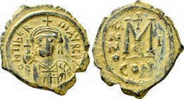 MAURICE TIBERIUS (582-602). Follis. Constantinople. Dated RY 1 (582/3).