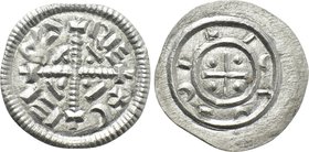 HUNGARY. Geza II Denar (1141-1162). Denar.