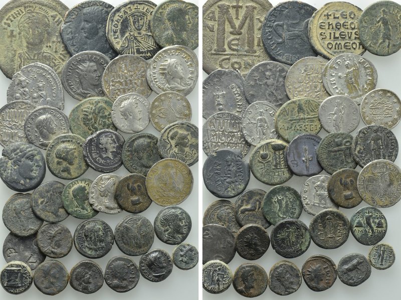 35 Coins; Greek to Modern. 

Obv: .
Rev: .

. 

Condition: See picture.
...