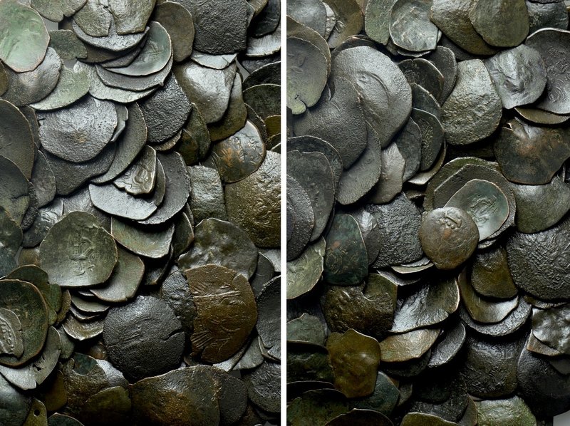 Circa 200 Late Byzantine Coins. 

Obv: .
Rev: .

. 

Condition: See pictu...