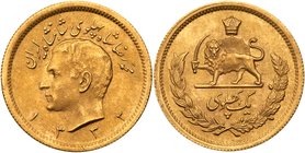 Muhammad Reza Pahlavi Shah (SH1320-1358 / 1941-1979AD). Gold Pahlavi, SH1332 (1953). Bust of shah left. Rev. Crown above lion within wreath (Fr 101; K...