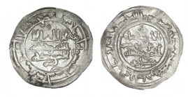 DIRHEM. Hixem II. Al Andalus. 385 H. VA-520 (Vte.) Ceca mal escrita. RF-11. 2,49 g. MBC
