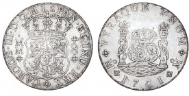 8 REALES. México. 1761-MM. XC-888 vte. (la cruz de la corona parte la leyenda: HI-SPAN, en vez de H-ISPAN). 26,90 g. MBC+/EBC-