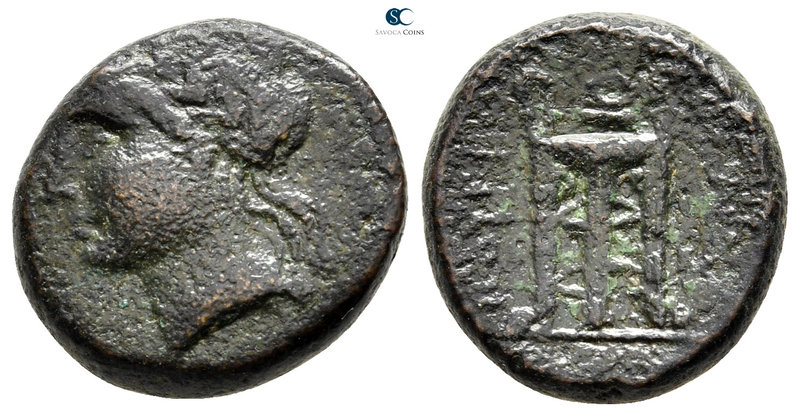 Bruttium. Possibly Nuceria circa 300-200 BC. 
Bronze Æ

16 mm., 4,94 g.

La...