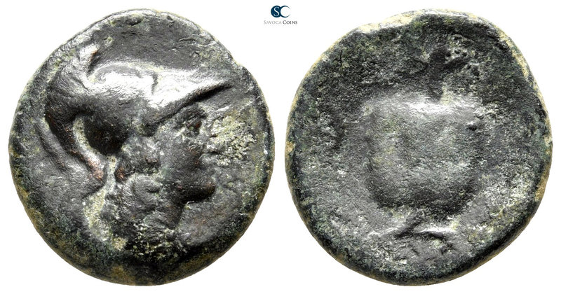 Cyclades. Melos 300-100 BC.
Bronze Æ

17 mm., 3,64 g.

Helmeted head of Ath...