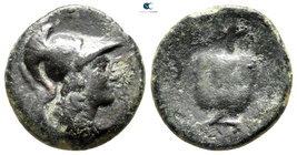 Cyclades. Melos 300-100 BC. Bronze Æ