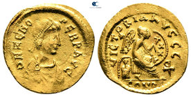 Zeno, second reign AD 476-491. Constantinople. Semissis AV
