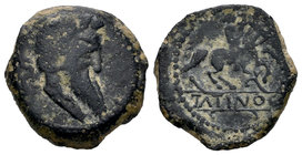 Galia. Ruteni. AE. 44-43 a.C. Región de Rodez. (Lt-4383). Anv.: Imitando el busto barbado de los denarios republicanos de la familia Titia. Rev.: Jine...