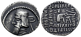 Kingdom of Parthia. Gotarzes II. Dracma. 45-51 d.C. (Gc-5793). Anv.: Cabeza barbada y diademada a izquierda. Rev.: Arquero entronizado a derecha, alre...