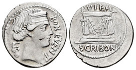 Scribonius. Denario. 62 a.C. Rome. (Ffc-1102). (Craw-416/1a). (Cal-1248). Anv.: Cabeza diademada de Bonus Eventus a derecha, alrededor LIBO BON EVENT....