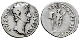 Augustus. Denario. 18-17 a.C. Colonia Patricia (Córdoba). (Ffc-226). (Ric-146). (Cal-737). Anv.: Cabeza descubierta de Augusto a derecha, alrededor IM...