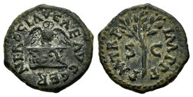 Nero. Cuadrante. 64 d.C. Rome. (Spink-1988). (Ric-319). Anv.: NERO CLAV CAE AVG GER. Búho de frente sobre altar. Rev.: P M TR P IMP P P. Rama de olivo...