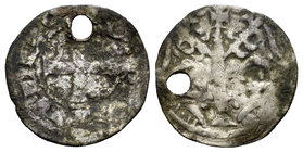 Kingdom of Castille and Leon. Alfonso IX (1188-1230). Dinero. (Bautista-243.3). Ve. 0,72 g. Marca de ceca crecientes. Sin veros. Agujero. Escasa. Almo...