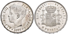 Alfonso XIII (1886-1931). 5 pesetas. 1897*18-97. Madrid. SGV. (Cal-26). Ag. 25,02 g. Pequeñas marcas. Brillo original. XF. Est...150,00.