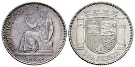 II Republic. 1 peseta. 1933*3-4. Madrid. (Cal-1). Ag. 5,00 g. Almost UNC. Est...25,00.