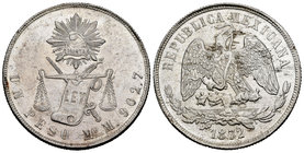Mexico. 1 peso. 1872. México. M. (Km-408.5). Ag. 27,05 g. Manchitas. Brillo original. AU. Est...120,00.