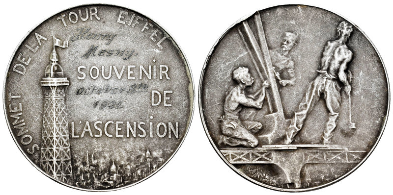 France. Medalla. 1921. Ag. 28,90 g. Subida a la Torre Eiffel. Diámetro 41 mm. Al...