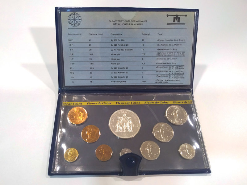 France. Cartera de la "Monnaie de Paris" con la serie completa de monedas de 198...