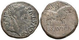 ERCAVICA. As. Epoca de Augusto. 27 a.C.-14 d.C. Castro de Santaver (Cuenca). A/ Cabeza laureada del emperador a derecha, alrededor leyenda externa AVG...