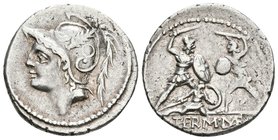 Q. MINUCIUS THERMUS. Denario. 103 a.C. Roma. A/ Cabeza de Marte a izquierda. R/ Dos soldados combatiendo, entre ellos, otro caído en el suelo y en exe...