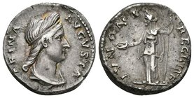 SABINA. Denario. 128-137 d.C. Roma. A/ Busto con diadema y drapeado a derecha. SABINA AVGVSTA. R/ Juno estante a izquierda portando pátera y cetro. IV...