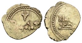 TAIFA DE TOLEDO Y VALENCIA. Yahya Al-Ma´mun. Fracción de dinar. 435-467 H. Vives 1100; Prieto 335. Au. 1,01g. MBC-.