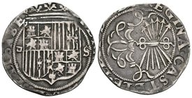 REYES CATOLICOS. 1 Real. (1474-1504). Sevilla. Cal-377var; J. Luis López de la Fuente F6.11.6. Ar. 3,25g. Algo recortada. MBC.