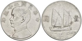 CHINA. Sun Yat-sen. 1 Dollar. 1933, Año=22. Km#Y345; Kann 624. Ar. 26,87g. Marquitas. MBC.