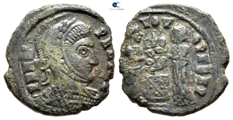 Eastern Europe. Imitating Constantine I Follis AD 330-360. 
Follis AE

17 mm....