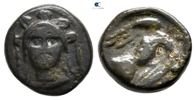 Euboea. Chalkis 245-196 BC. 
Bronze Æ

13 mm., 2,03 g.



very fine