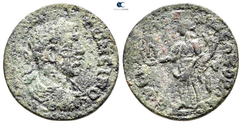 Ionia. Ephesos. Caracalla AD 198-217. 
Bronze Æ

21 mm., 5,01 g.



nearl...