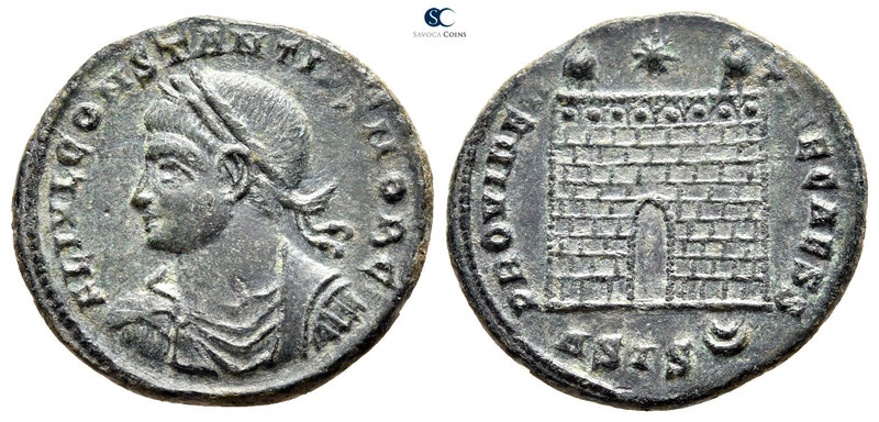 Constantius II, as Caesar AD 324-337. Siscia
Follis Æ

19 mm., 2,85 g.


...