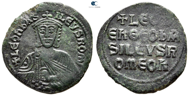 Leo VI the Wise. AD 886-912. Constantinople
Follis Æ

26 mm., 6,54 g.



...