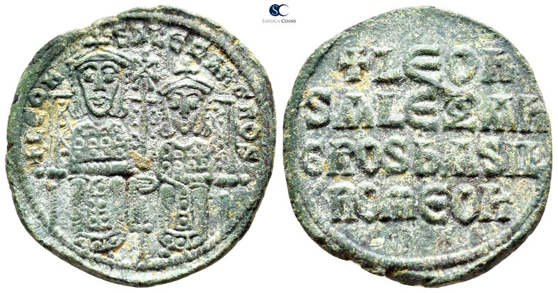Leo VI with Alexander AD 886-912. Constantinople
Follis Æ

27 mm., 8,02 g.
...