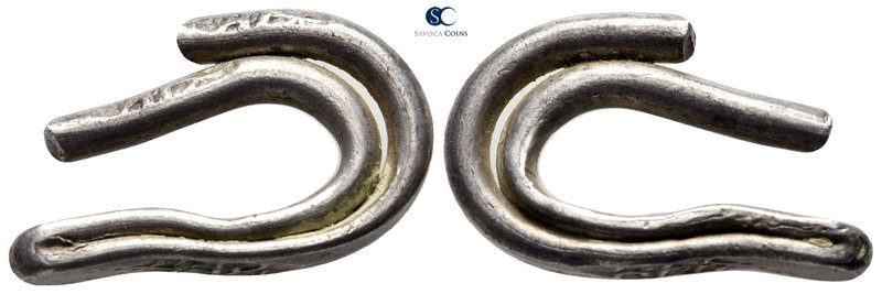 Sri Lanka. Ceylon. AD 1506-1815.
Fishhooks money AR

26 mm., 4,83 g.



v...