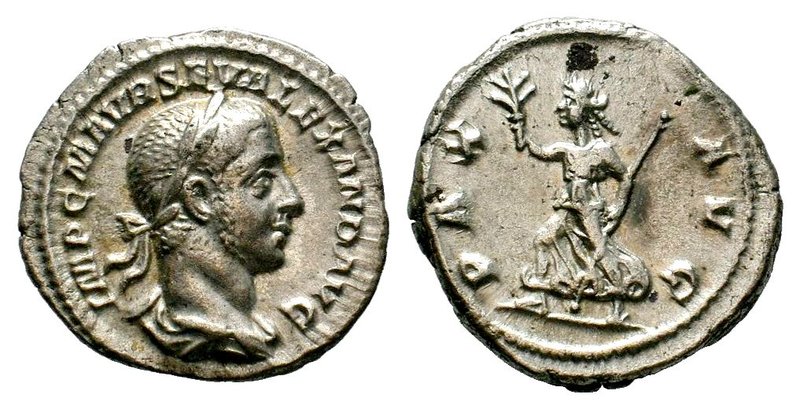 Severus Alexander, 222-235. Denarius 
Condition: Very Fine

Weight: 3,40 gr
...