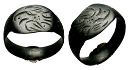 Roman Lejionary Ring with Eagle on Bezel,
Condition: Very Fine

Weight: 4,99 gr
Diameter: 22,50 mm