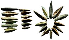 Ancient Arrow Heads,
Condition: Very Fine

Weight: 12 x lot
Diameter: