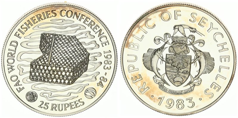 Seychelles 25 Rupees 1983. World Fisheries Conference