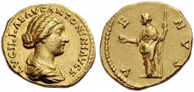 RÖMISCHE MÜNZEN 
 KAISERZEIT 
 Lucilla, († 182), Gemahlin des Lucius Verus, Tochter des M. Aurelius. Aureus, 164-169. LVCILLAE AVG ANTONINI AVG F Dr...