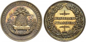 EUROPÄISCHE MÜNZEN UND MEDAILLEN 
 STRASSBURG, STADT 
 Vergoldete Silbermedaille 1895 (o. Sign.) zur Ausstellung des Elsass-Lothringischen Bienenzüc...