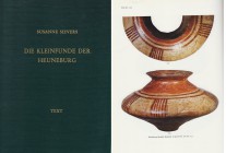 NUMISMATISCHE LITERATUR 
 ARCHÄOLOGIE 
 SIEVERS, S. Die Kleinfunde der Heuneburg. Mainz 1984. 256 S., 1 Beilage, 250 Tafeln in 2 Bänden (Text- und T...