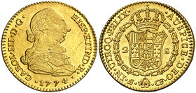 1774. Carlos III. Sevilla. CF. 2 escudos. (Cal. 576). 6,71 g. Rayitas, pero muy bella. Brillo original. Ex Colección de 2 reales y 2 escudos, Áureo 09...
