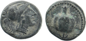 PAMPHYLIA. Side. Ae (1st century BC).
Obv: Pomegranate.
Rev: Helmeted bust of Athena right.
SNG von Aulock 4804.
1,28 gr. 11 mm