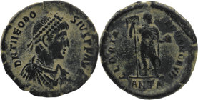 Theodosius I., 379-395 AE Follis
 ANTA =Antiochia.
diademed, draped and cuirassed bust of Theodosius I right
Theodosius standing facing, wearing milit...